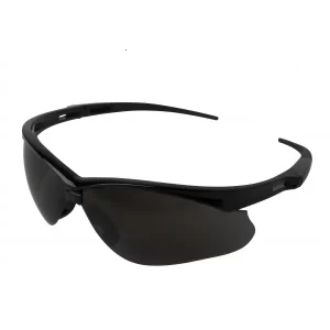 Gafas v60 nemesis reader: Las populares gafas de seguridad KleenGuard estilo Nemesis están equipadas para adaptarse a quienes necesitan Compra en Guantes.